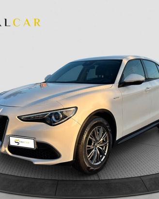 Alfa Romeo Stelvio 2.2 Turbodiesel 160 CV AT8 RWD 