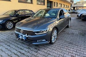 VOLKSWAGEN Passat 2.0 BiTDI 4MOTION DSG Highline B