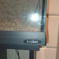 acquario con mobiletto
