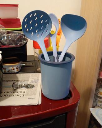 set di utensili Tupperware 