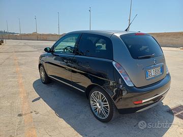 Lancia Ypsilon Multijet