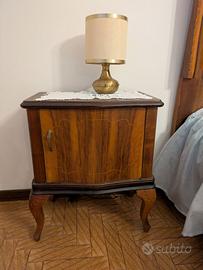 Coppia comodini vintage anni ’50 stile Chippendale