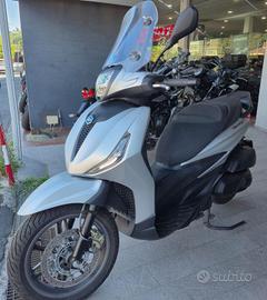 PIAGGIO Beverly 400 S