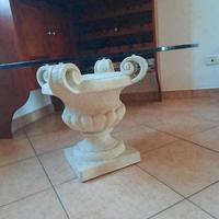 TAVOLO IN PIETRA CON PIANO IN VETRO
