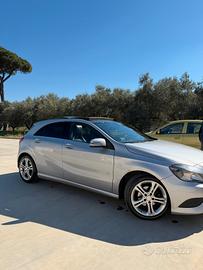 MERCEDES CLASSE A180