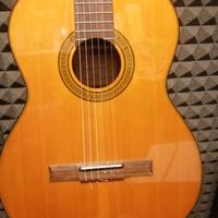 CHITARRA CLASSICA TAKAMINE G124