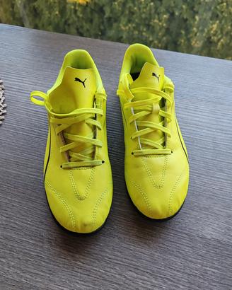 Scarpe PUMA da calcetto giallo fosforescente 