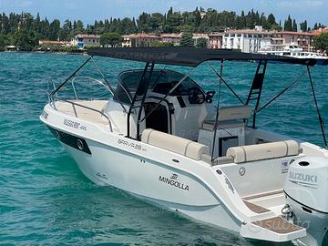 Barca Mingolla 28 WA + Nuovo Suzuki DF 300