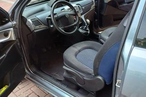 LANCIA Y GPL DEL 2008