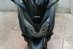 Scooter Honda forza 125 cc