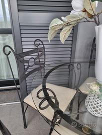  tavolo tondo e 4 sedie