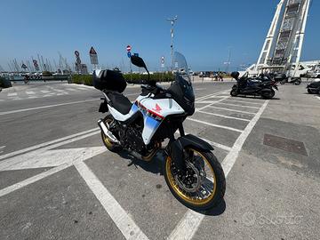 Honda Transalp 750 2025