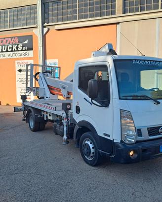 Nissan Piattaforma aerea autocarrata cestello Mult
