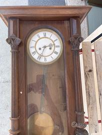Antico Orologio a pendolo