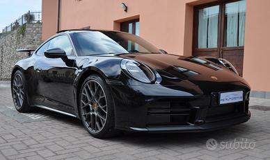 Porsche 911 Carrera 992.2 Coupe 3.0 2 posti