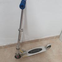 2 Monopattino alluminio pieghevole