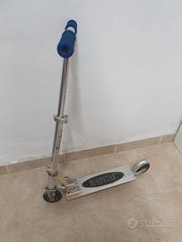 2 Monopattino alluminio pieghevole