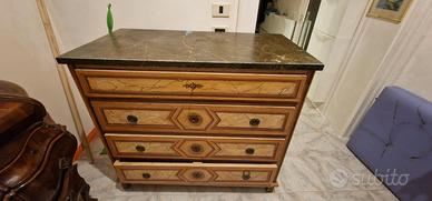 Cassettone in legno