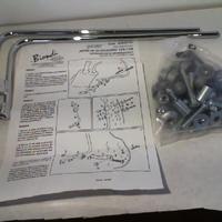 KIT ATTACCHI PARABREZZA PER SCARABEO APRILIA BIOND