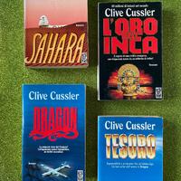Set 4 romanzi di Clive Cussler, serie Dirk Pitt.
