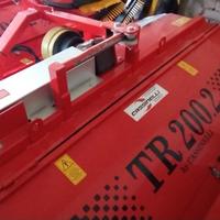 Raccogli nocciole cassinelli