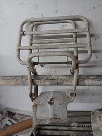 Portapacchi per vespa