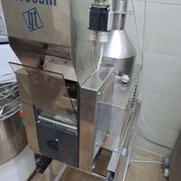 Macchina per gnocchi di patate