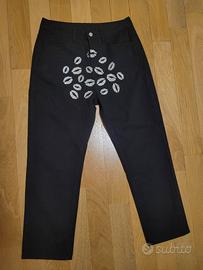 Jeans / Pantalone nero con baci brillantinati