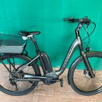 Bici elettrica Cannondale Mavaro City 2019