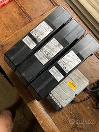 3 Batterie Askoll con caricabatterie