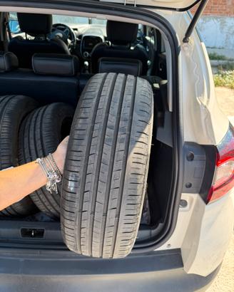 Gomme auto
