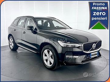 Volvo XC60 B4 (d) AWD automatico Core