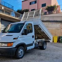 Splendido iveco daily 35c10 ribaltabile trilateral