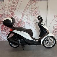 Piaggio Medley 125 PIAGGIO MEDLEY 125 ABS - Y...