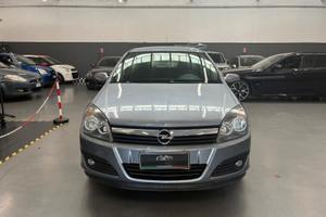 Opel Astra 1.6 16V Twinport 5 porte Cosmo
