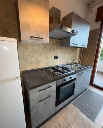 Cucina + Frigorifero-freezer
