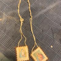 piccole immagini sacre su tessuto antiche