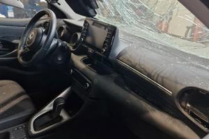 Toyota Yaris 2021 incidentata M15A