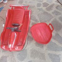 Slittino con volante e cucchiaio