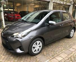 TOYOTA Yaris 1.0 5p. Neopatentati Euro6