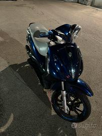 beverly tourer 125