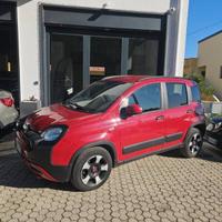 Fiat Panda (Red) 1.0 firefly hybrid City Cross s&s