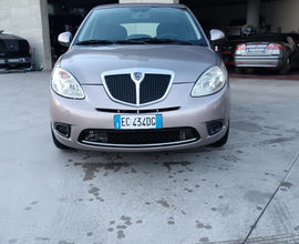 Lancia Ypsilon 1.4 GPL