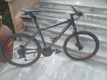 Rockrider 8.1 MTB 