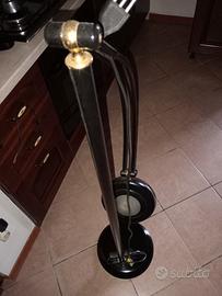 lampada con pedana