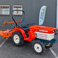 TRATTORE - KUBOTA B 1400 - CON ARCO DI PROTEZIONE