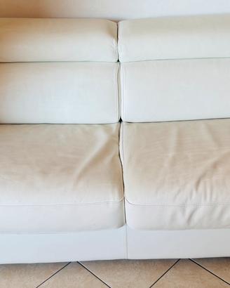 Divano letto matrimoniale in vera pelle bianca