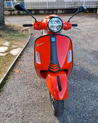Vespa 300 GTS SUPER SPORT