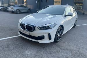 BMW Serie 1 (F40) - 118d 5p. Msport