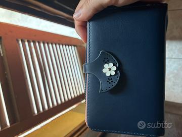 Portafoglio pelle con chiusura floreale